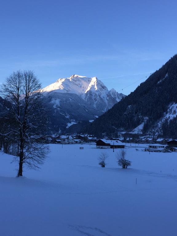 Apartment Mozart Mayrhofen Exteriör bild